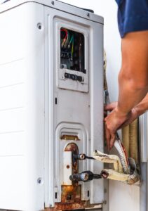 Serviço de Ar Condicionado em Maringá | Assistência Técnica Perto de Mim servico-de-ar-condicionado.jpg(3)